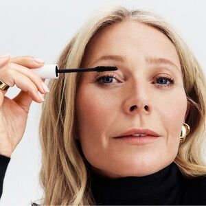 G. Label by Goop Featherlash Lifting Serum Mascara Black 4.5 mL